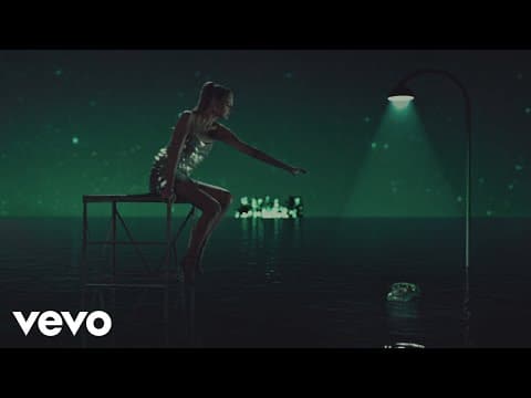 Kelsea Ballerini - Emerald City (Official Music Video)