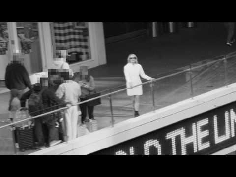 [FRESH VIDEO] Kim Gordon - “PLAY ME”