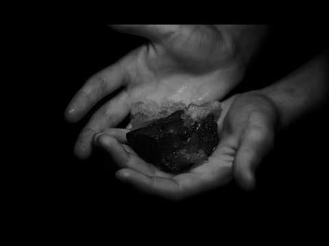 [FRESH VIDEO] American Football - Bad Moons