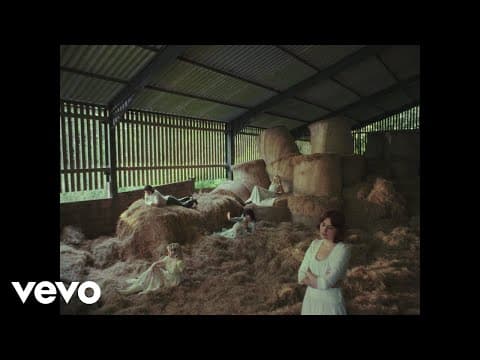 [FRESH VIDEO] The Last Dinner Party - Agnus Dei